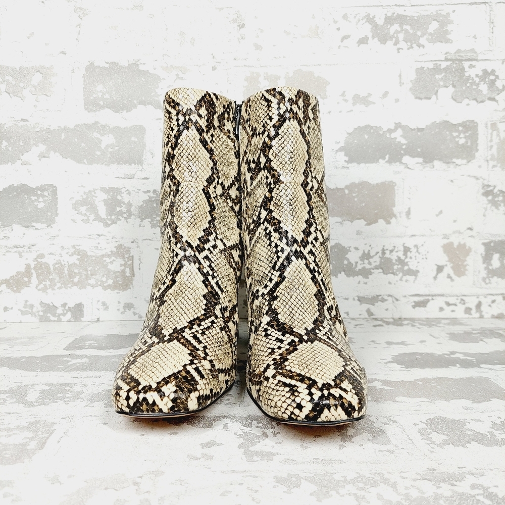 New Nordstrom Rack Naja Snakeprint Block Heel Ankle Boots H163 - Picture 3 of 11